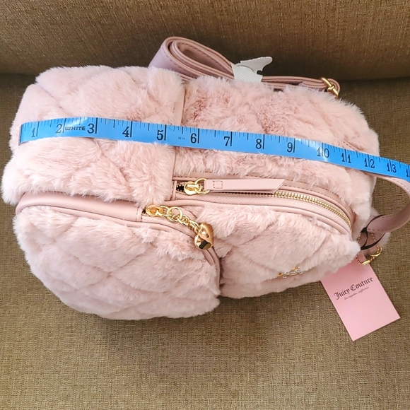 ๐๐๐๏ธ๐ ๐JUICY COUTURE ๐ "LET'S GET COZY BACKPACK ๐ - Picture 12 of 13